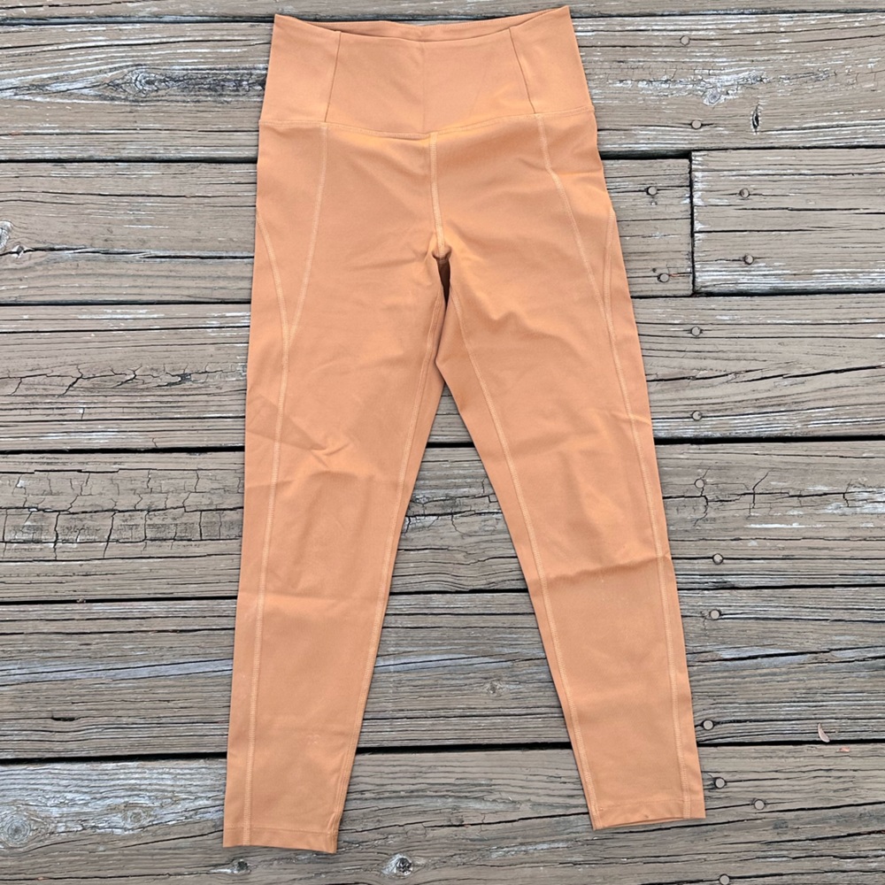 Girlfriend Collective Compressive High-Rise Legging in Twig Sz S